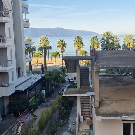 Hazbi Tare Apartment *