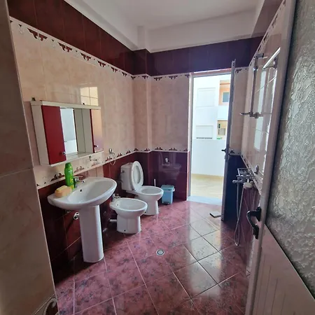 Hazbi Tare