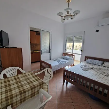 Hazbi Tare * Vlorë