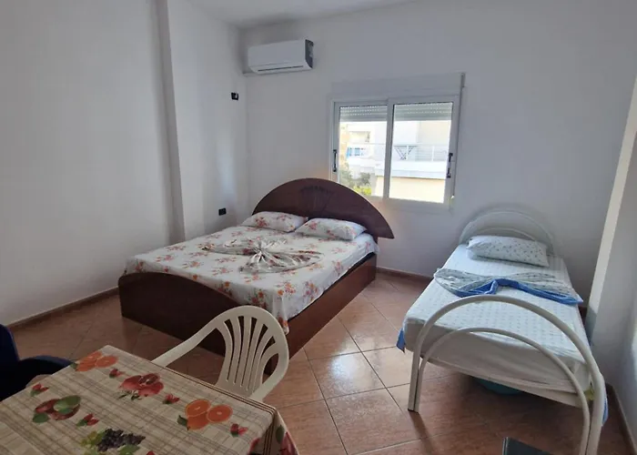 Apartment Hazbi Tare